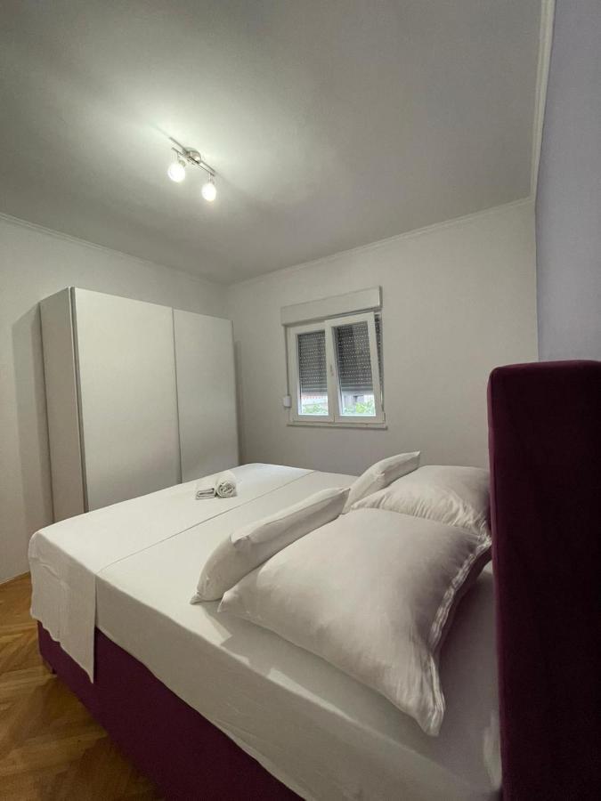 Apartment Pepi Split Exterior photo